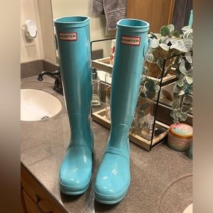 Tall Hunter rainboots